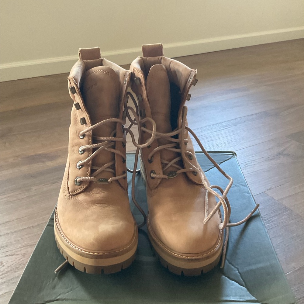 Timberland Women's Courmayr Lace-Up Blush Boots Sz 8.5M - Picture 4 of 9